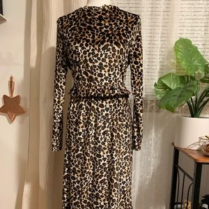 Leopard print velvet dress